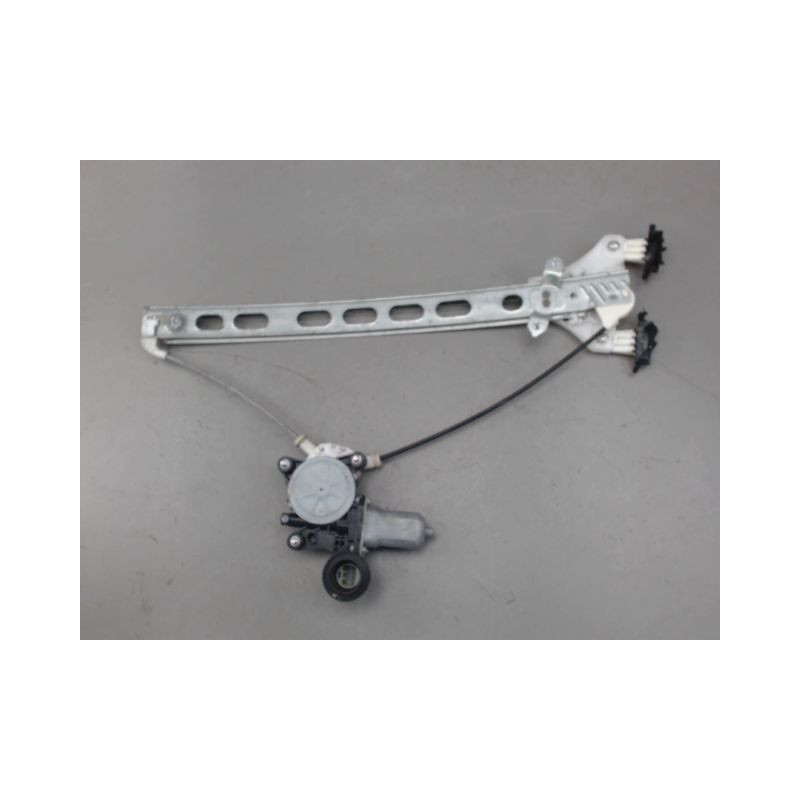 MECANISME LEVE-GLACE AVANT GAUCHE SUZUKI SWIFT