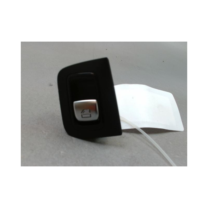 COMMANDE LEVE-GLACE PORTE ARD MERCEDES CLASSE C 2007-