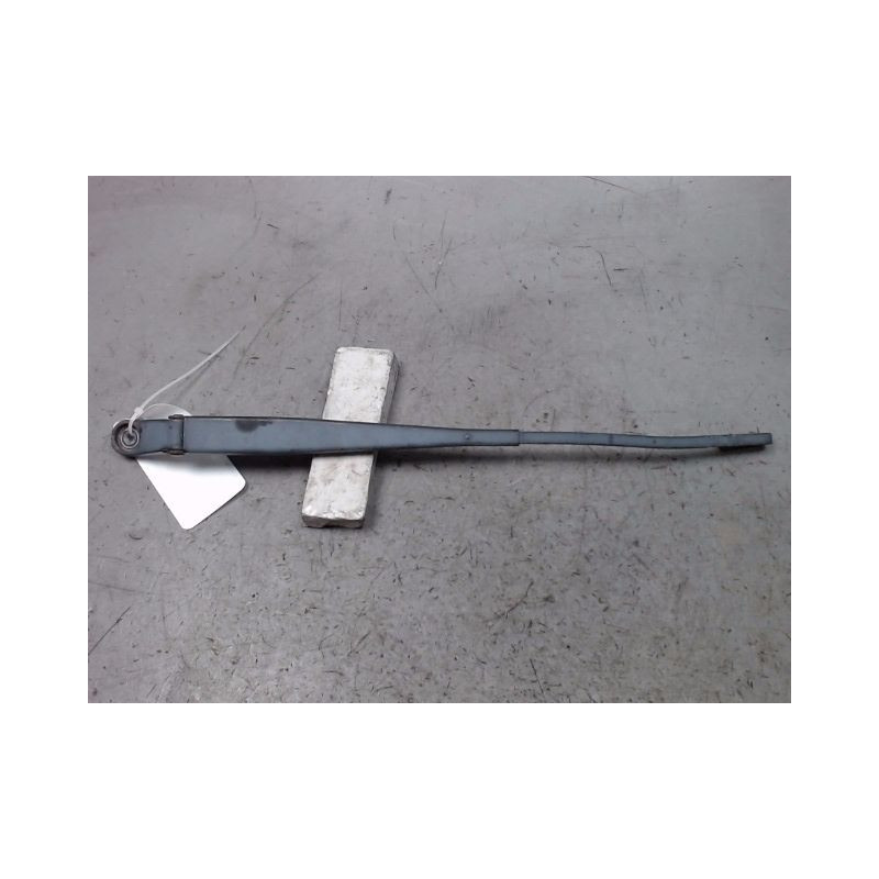 BRAS ESSUIE-GLACE AVANT GAUCHE VOLKSWAGEN FOX