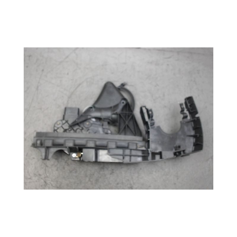 SYSTEME CONDAMNATION AVANT GAUCHE VOLVO V50