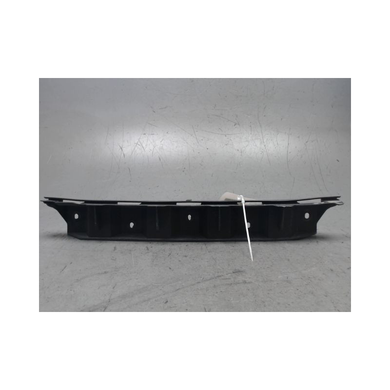 SUPPORT CENTRAL PARE-CHOC ARRIERE  FORD KA 2008-