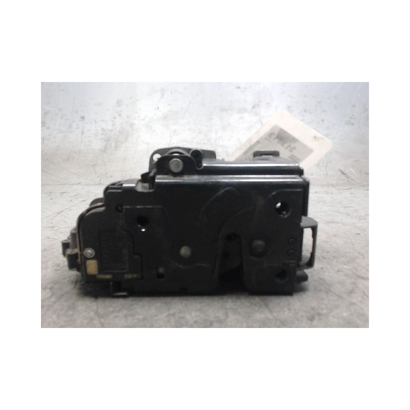 SYSTEME CONDAMNATION AVANT DROIT VOLKSWAGEN GOLF IV 98-2004