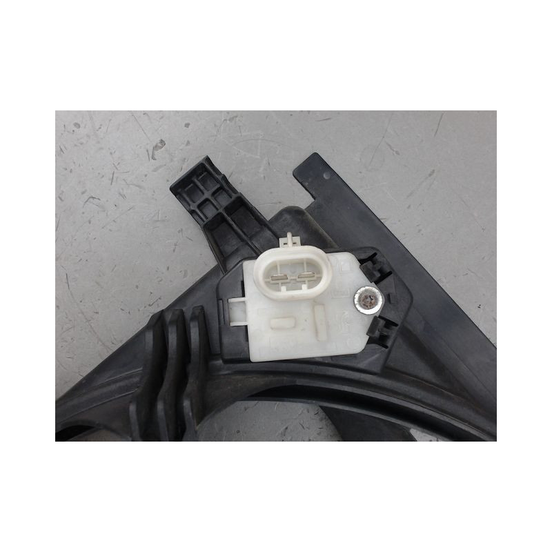 MOTEUR VENTILATEUR RADIATEUR OPEL CORSA