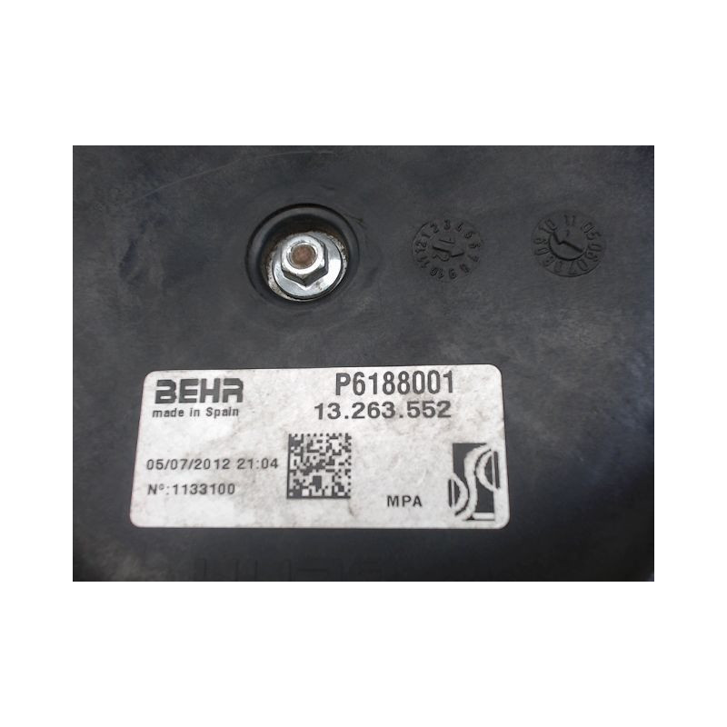 MOTEUR VENTILATEUR RADIATEUR OPEL CORSA