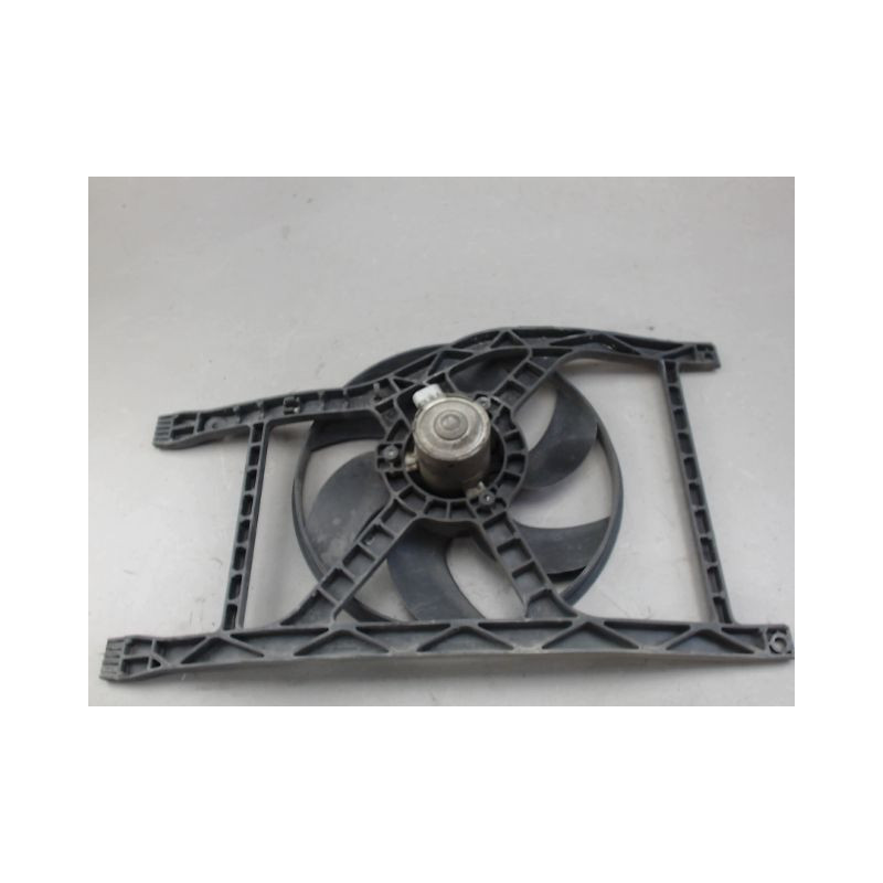 MOTEUR VENTILATEUR RADIATEUR FIAT 500