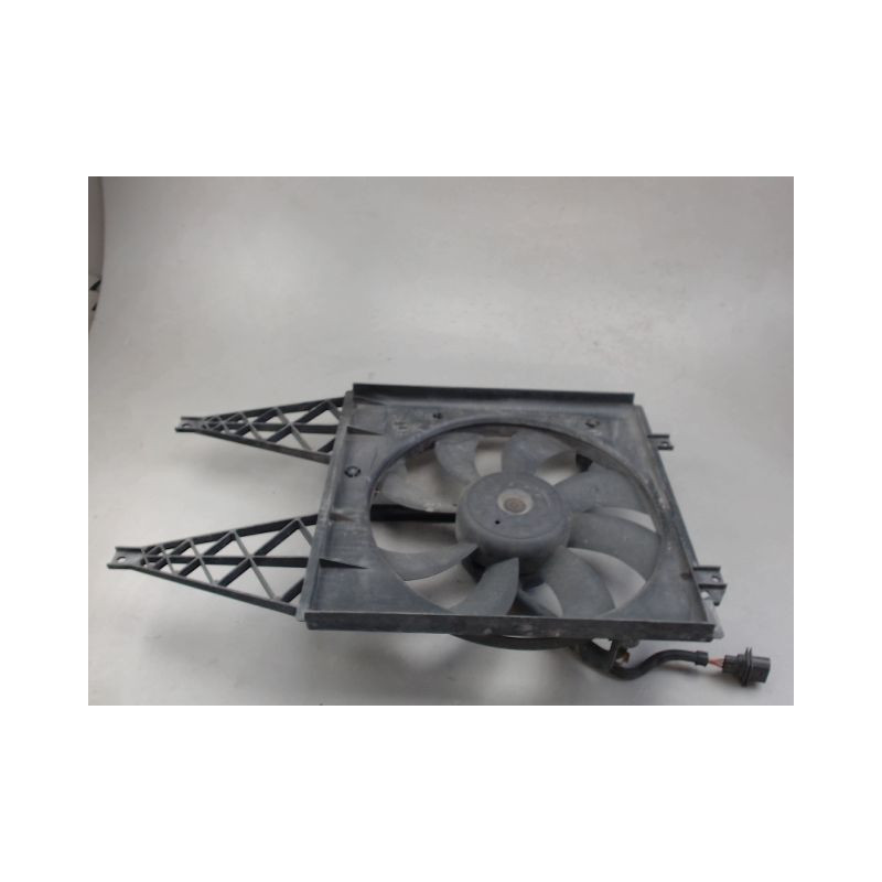 MOTEUR VENTILATEUR RADIATEUR VOLKSWAGEN POLO