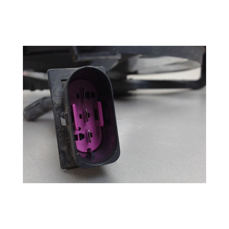 MOTEUR VENTILATEUR RADIATEUR VOLKSWAGEN POLO