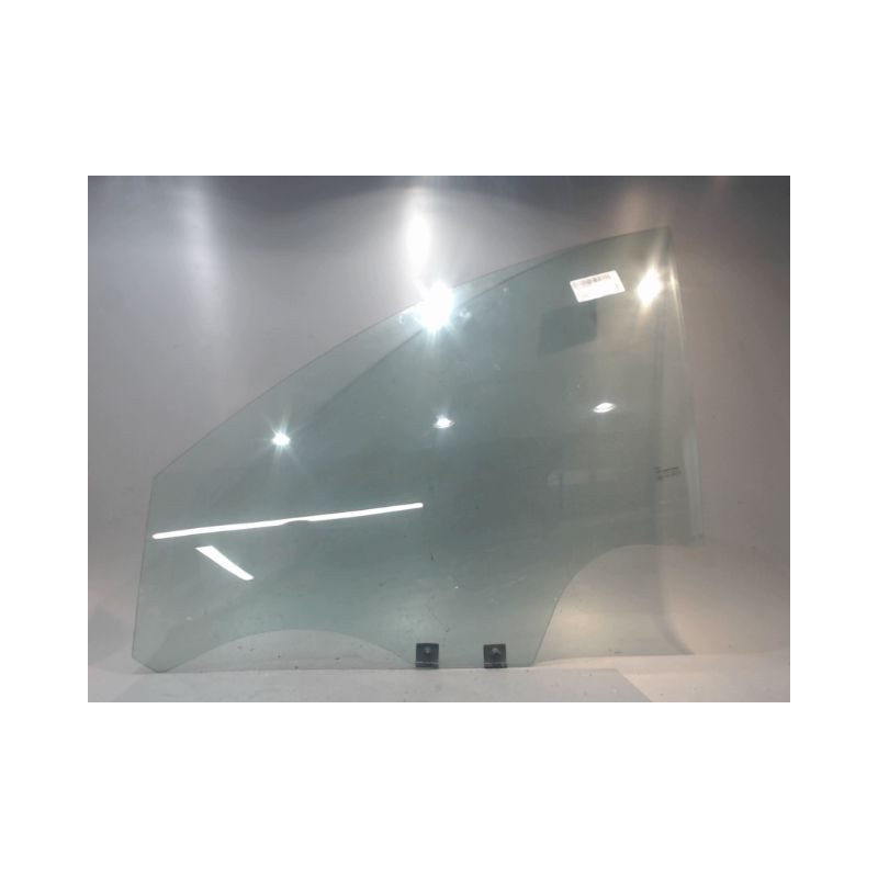 GLACE PORTE AVG DACIA SANDERO