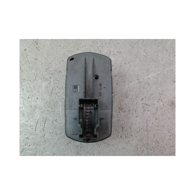 COMMANDE LEVE-GLACE PORTE AVG OPEL CORSA IV Phase 2 (D) 2011-2015