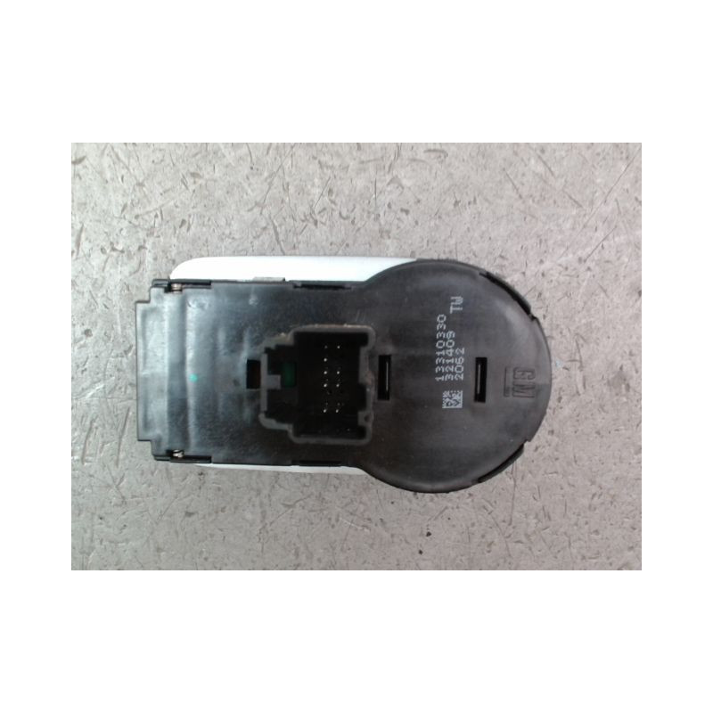 INTERIEUR COMMANDE PHARES OPEL CORSA IV Phase 2 (D) 2011-2015