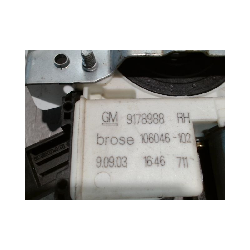 MECANISME+MOTEUR LEVE-GLACE AVANT DROIT OPEL VECTRA GTS 5P
