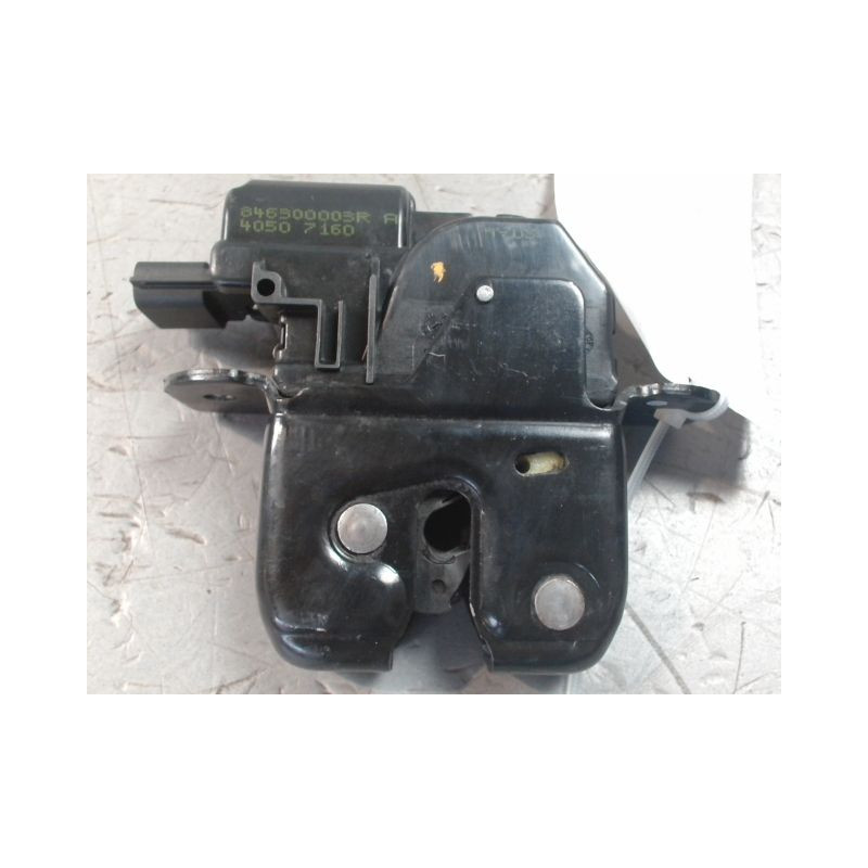 SERRURE HAYON  RENAULT SCENIC III 2009-