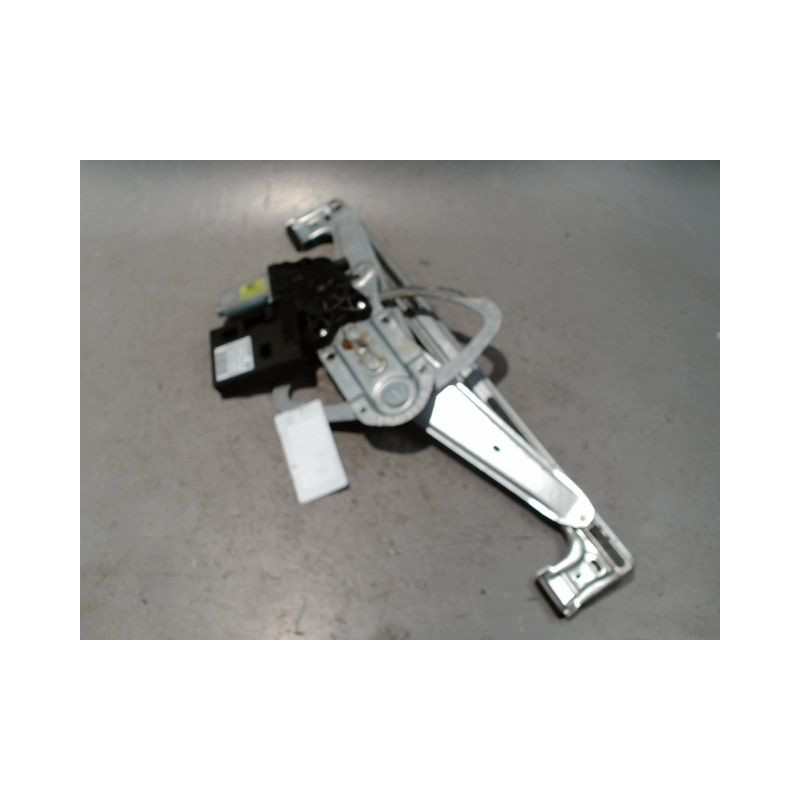 MECANISME+MOTEUR LEVE-GLACE AVANT DROIT VOLVO C30