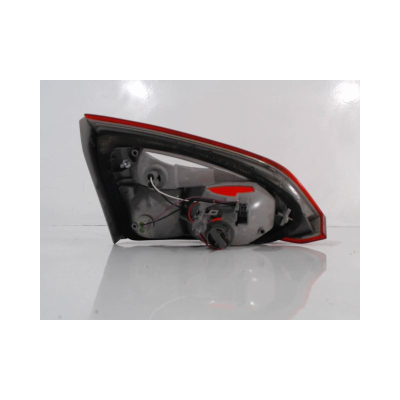 FEU ARRIERE INTERIEUR DROIT FORD FOCUS BREAK 2005-