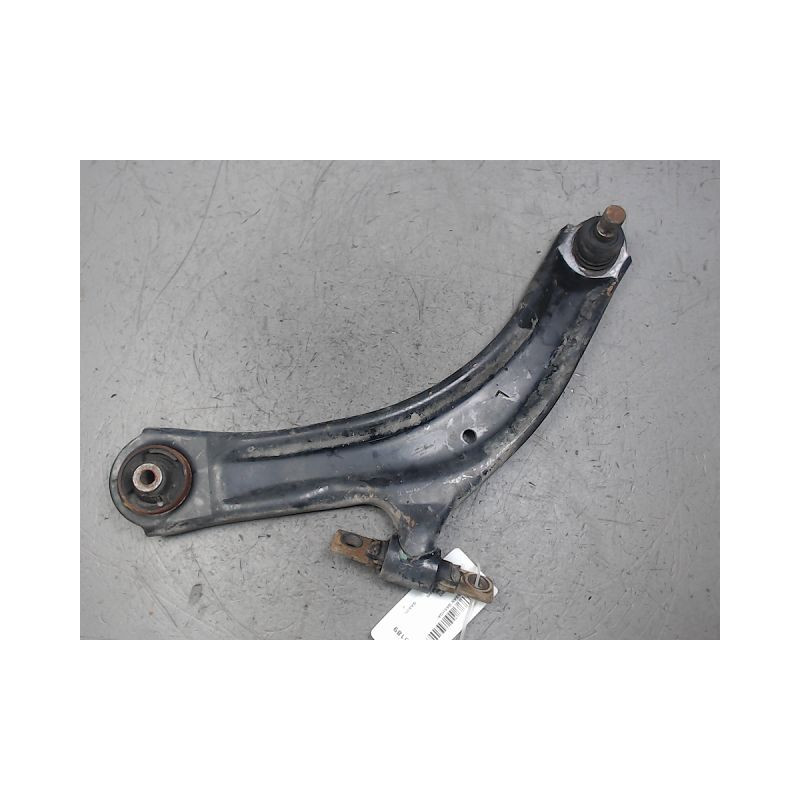 TRIANGLE INFERIEUR AVANT GAUCHE NISSAN QASHQAI