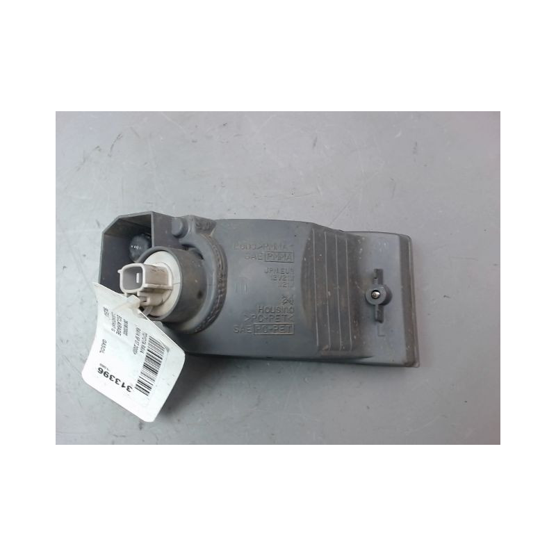 CLIGNOTANT GAUCHE TOYOTA RAV4 2000-