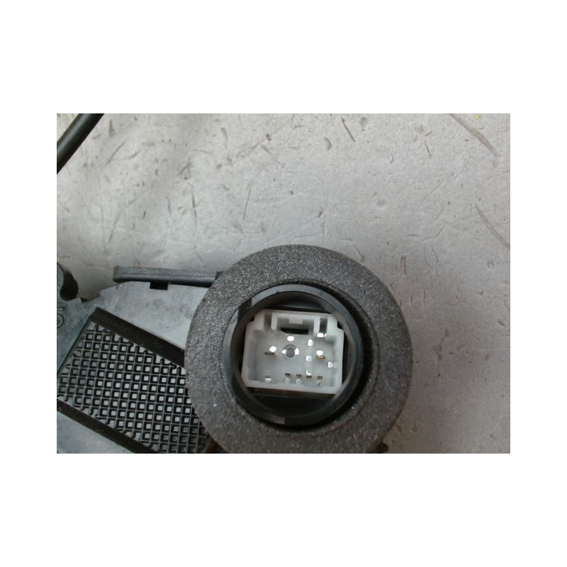 SYSTEME CONDAMNATION AVANT DROIT TOYOTA YARIS II Phase 1 2005-2009