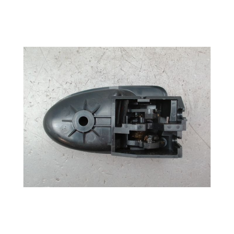 POIGNEE INTERIEURE PORTE AVANT GAUCHE TOYOTA YARIS II Phase 1 2005-2009
