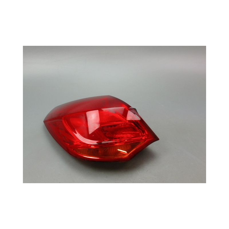 FEU ARRIERE GAUCHE  OPEL ASTRA IV Phase 1 (J) 2010-2012