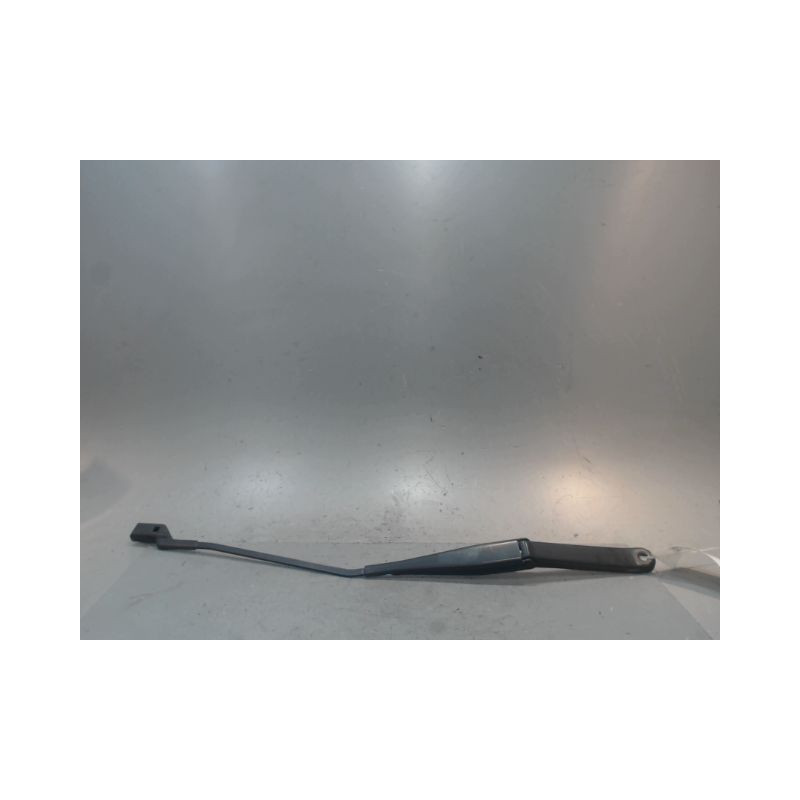 BRAS ESSUIE-GLACE AVANT DROIT FORD KUGA