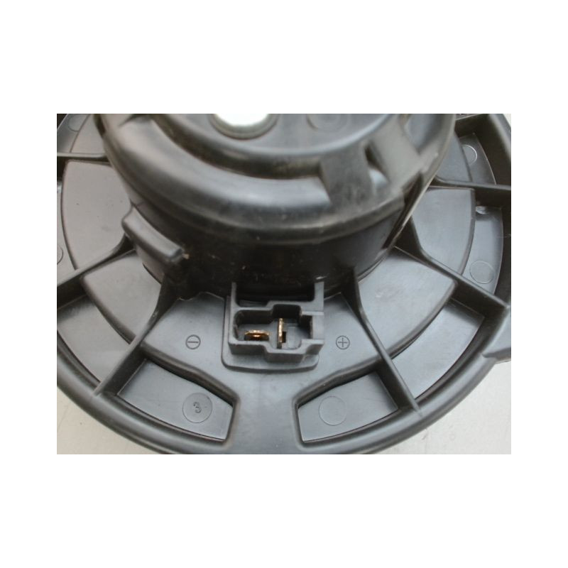 MOTEUR VENTILATEUR CHAUFFAGE TOYOTA COROLLA