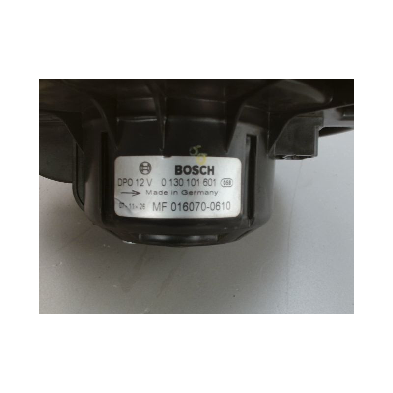MOTEUR VENTILATEUR CHAUFFAGE TOYOTA COROLLA
