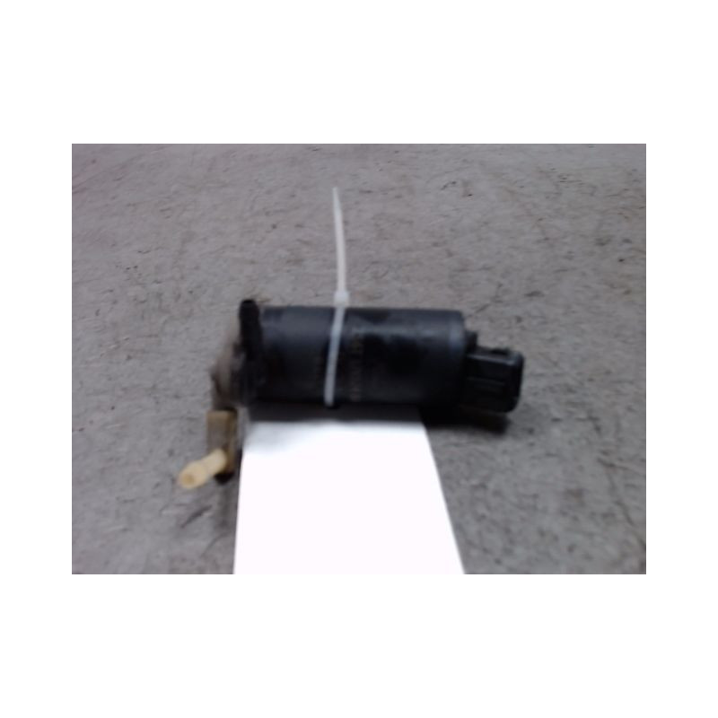 POMPE LAVE-GLACE AVANT FORD FIESTA 2005-