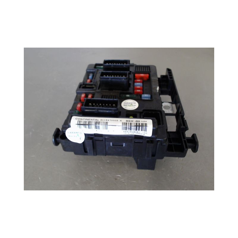 BOITE A FUSIBLES CITROEN BERLINGO