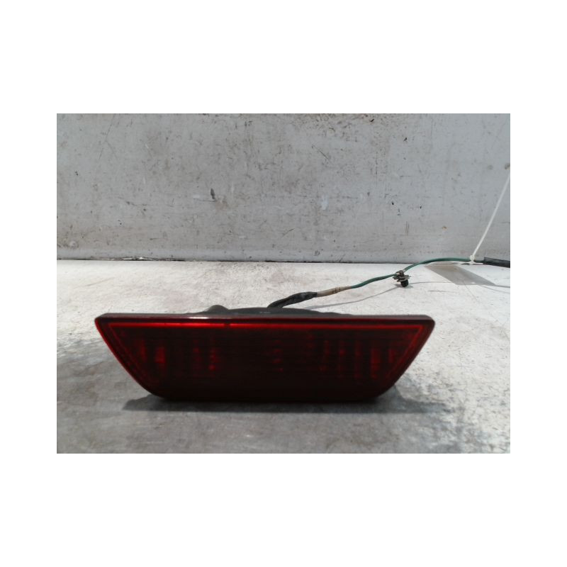FEU BROUILLARD CENTRAL ARRIERE SUZUKI SX4