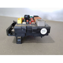 BOITE A FUSIBLES PEUGEOT 3008
