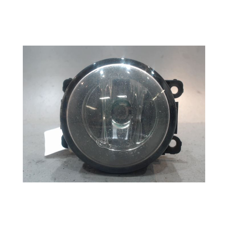 PHARE ANTIBROUILLARD AVANT GAUCHE SUZUKI SWIFT