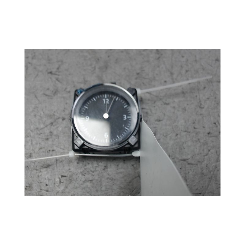 MONTRE VOLKSWAGEN PASSAT