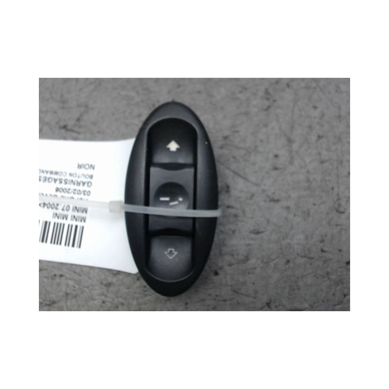BOUTON COMMANDE TOIT OUVRANT MINI MINI 2004-2006