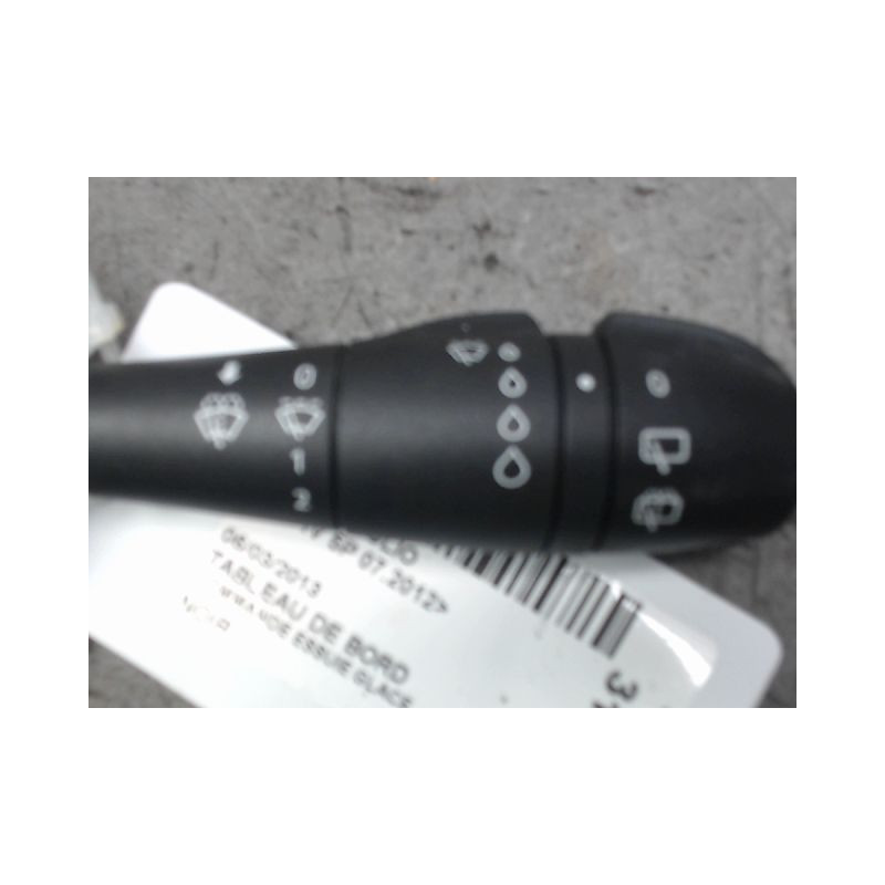 COMMANDE ESSUIE GLACE RENAULT CLIO IV 2012-