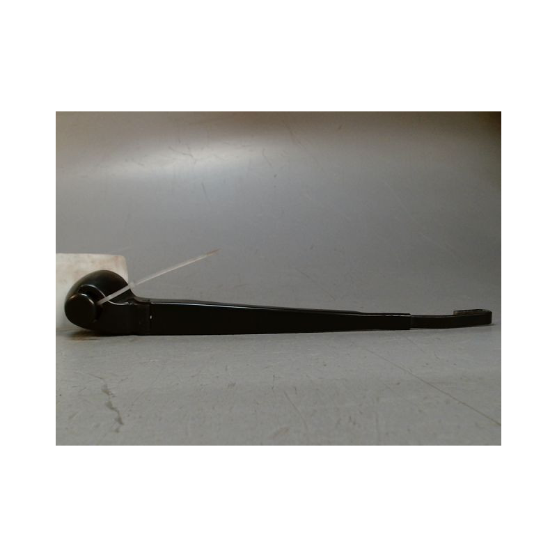 BRAS ESSUIE-GLACE ARRIERE VOLKSWAGEN GOLF IV 98-2004