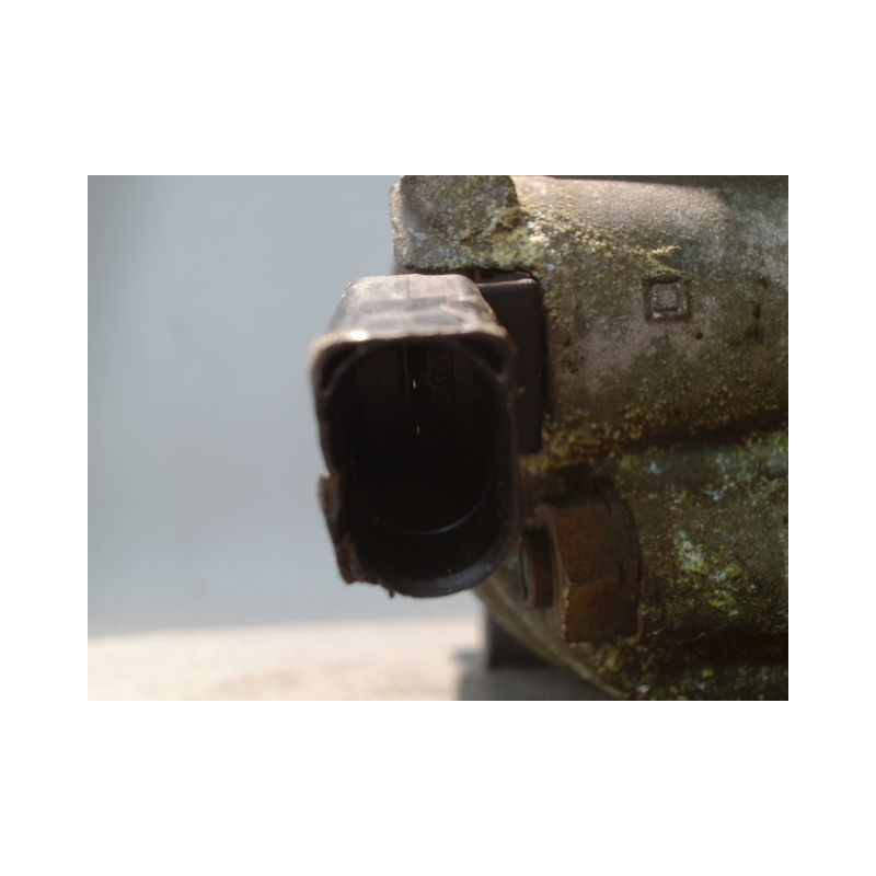 COMPRESSEUR AIR CONDITIONNE VOLKSWAGEN POLO 2009-