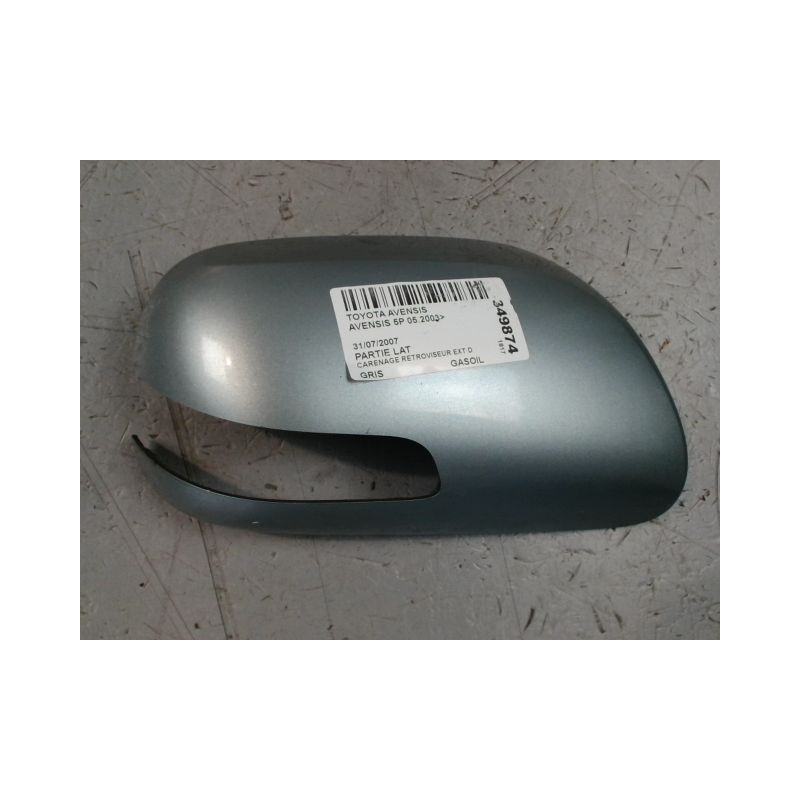 CARENAGE RETROVISEUR EXTERIEUR DROIT TOYOTA AVENSIS 2003-