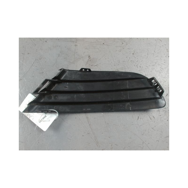 OBTURATEUR PHARE ADDITIONNEL PARE-CHOC AVG CITROEN C4 04-08
