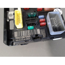 BOITE A FUSIBLES PEUGEOT 307