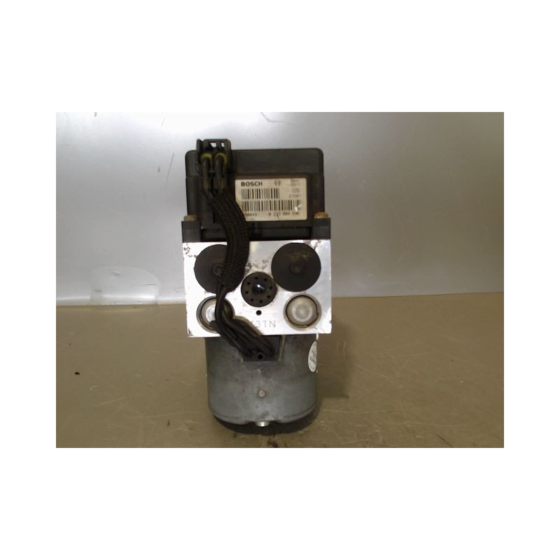 UNITE HYDRAULIQUE ABS TOYOTA YARIS