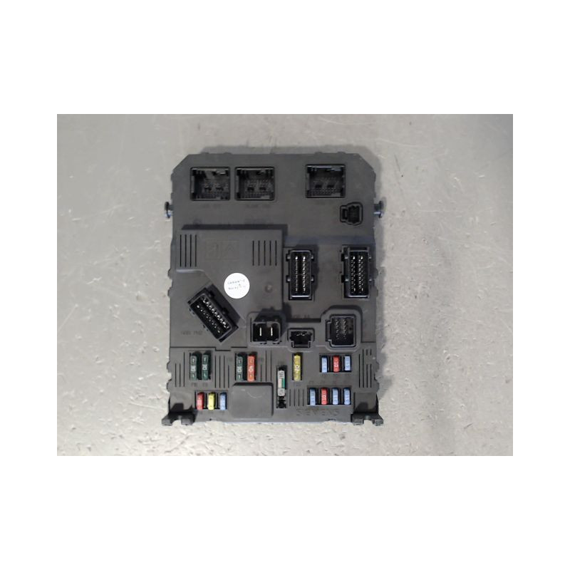 BOITIER GESTION HABITACLE PEUGEOT 206