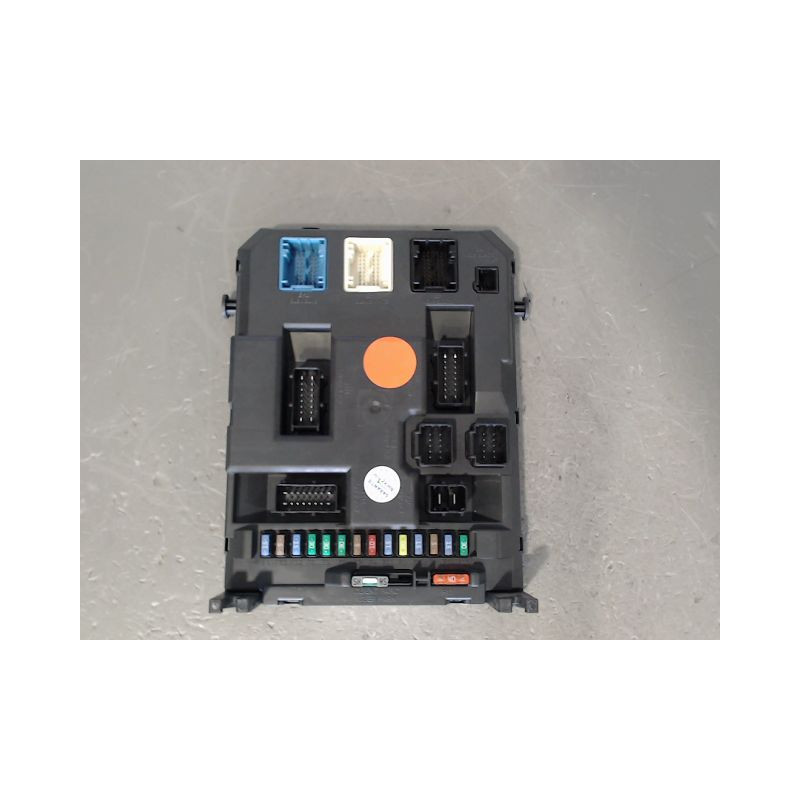 BOITIER GESTION HABITACLE PEUGEOT 207