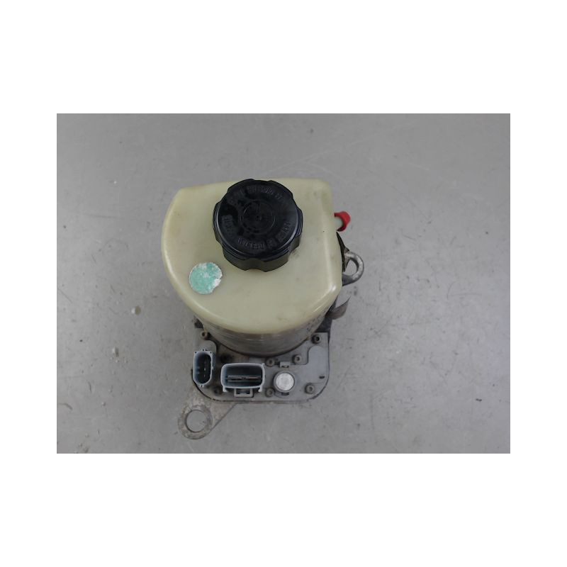 POMPE DIRECTION ASSISTEE FORD FOCUS