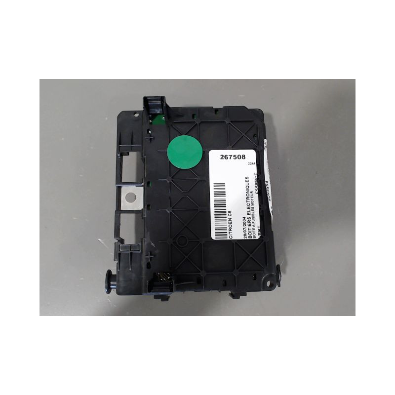 BOITE A FUSIBLES CITROEN C5