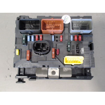 BOITE A FUSIBLES PEUGEOT 207