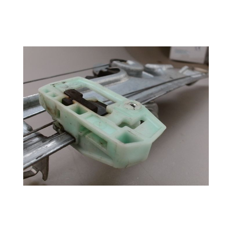 MECANISME LEVE-GLACE AVANT GAUCHE RENAULT MEGANE