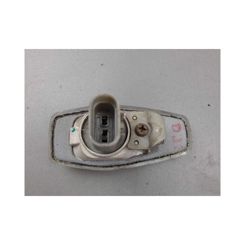 REPETITEUR AILE GAUCHE HYUNDAI I10