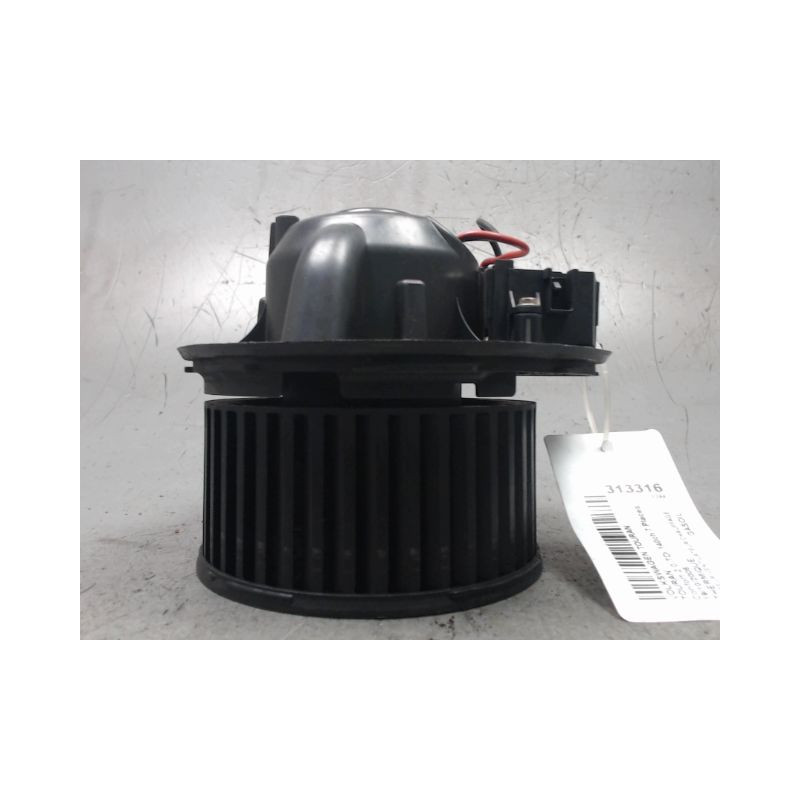 MOTEUR VENTILATEUR CHAUFFAGE VOLKSWAGEN TOURAN