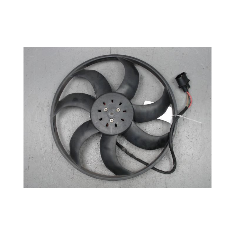 MOTEUR VENTILATEUR RADIATEUR VOLKSWAGEN PASSAT