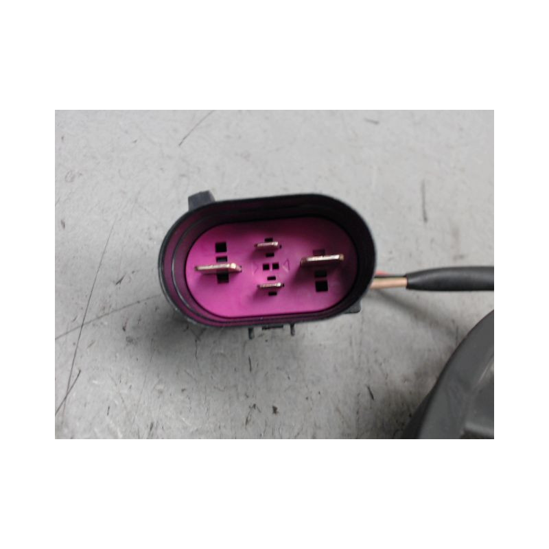 MOTEUR VENTILATEUR RADIATEUR VOLKSWAGEN PASSAT